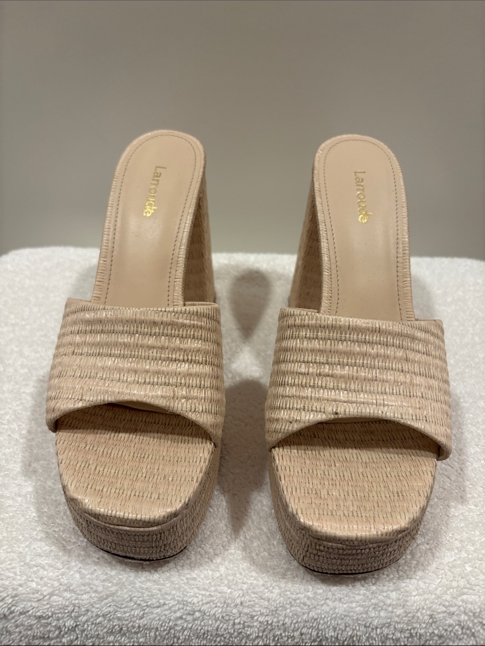 Larroude Neutral Woven Platform Slides - Natural Beige